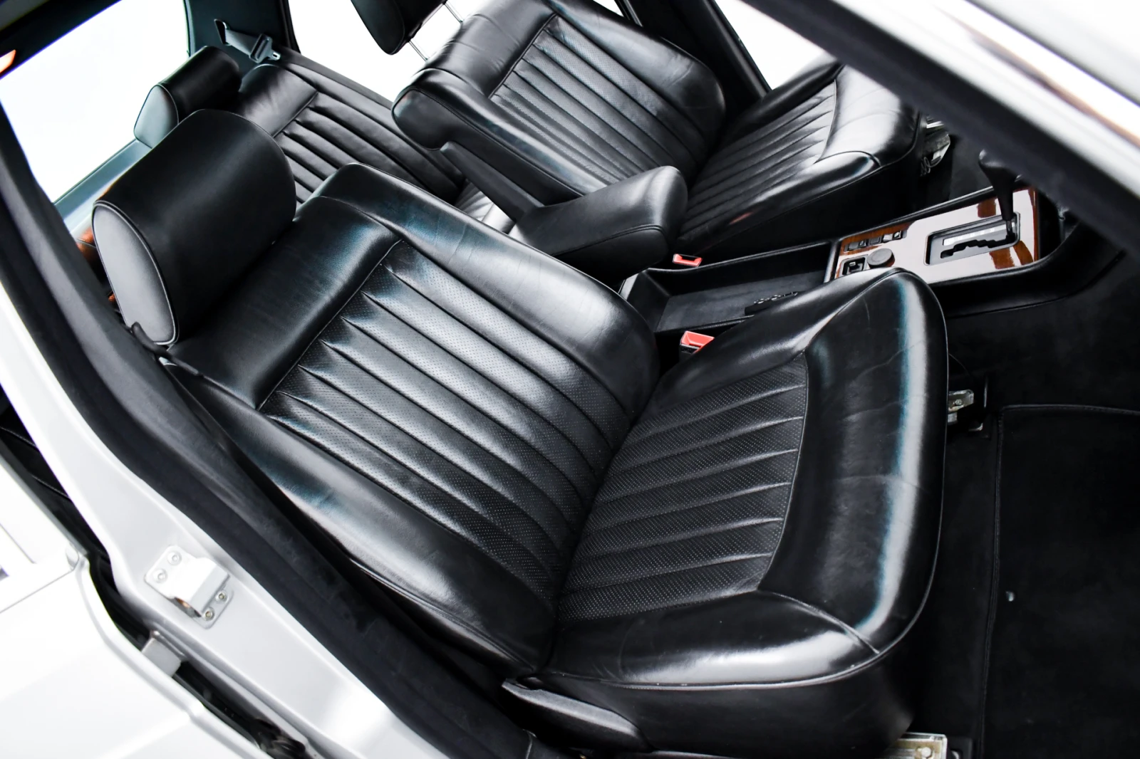 Mercedes-Benz 500 SE  | Mobile.bg   12