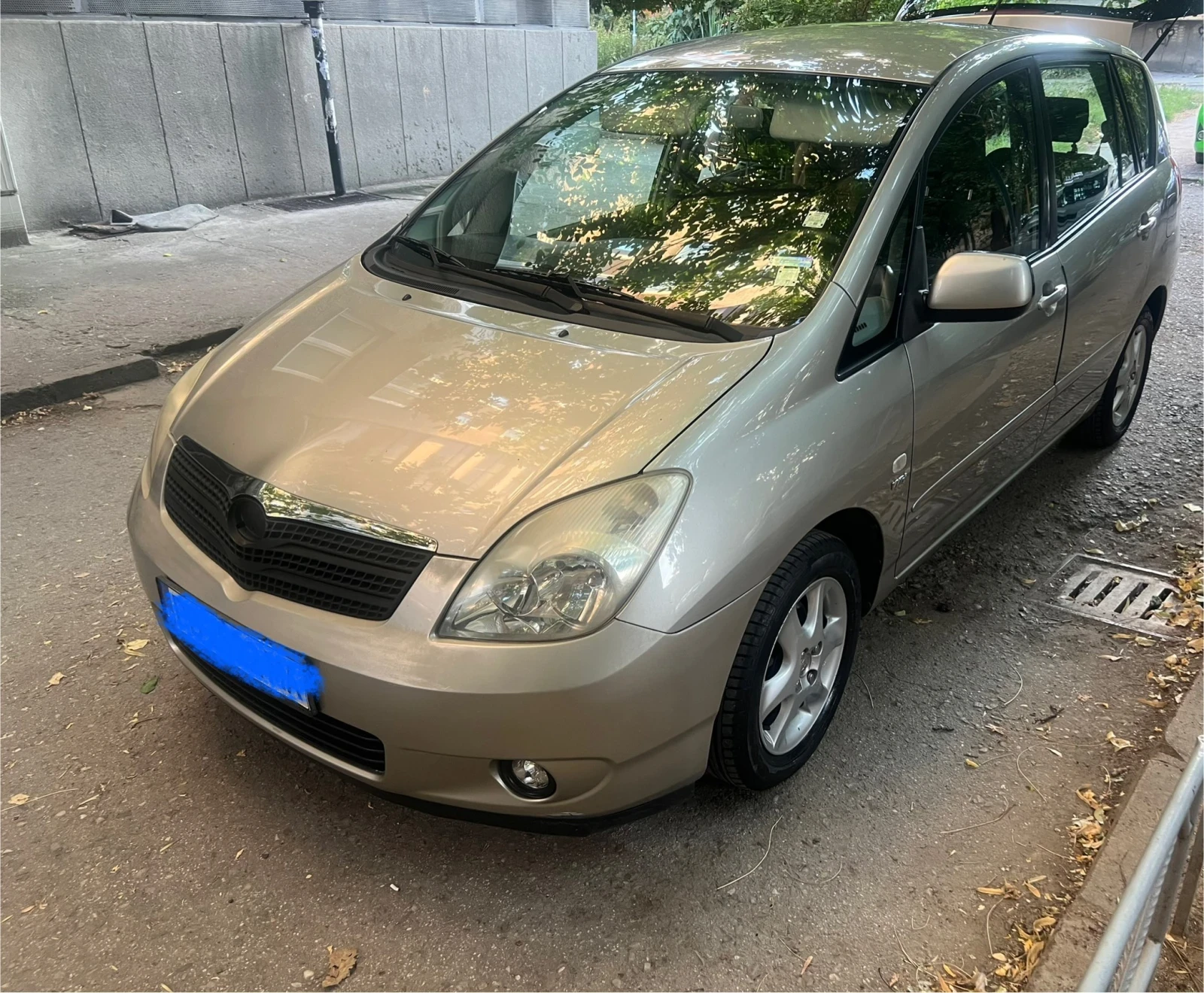 Toyota Corolla verso Corolla Verso | Mobile.bg — изображение 1