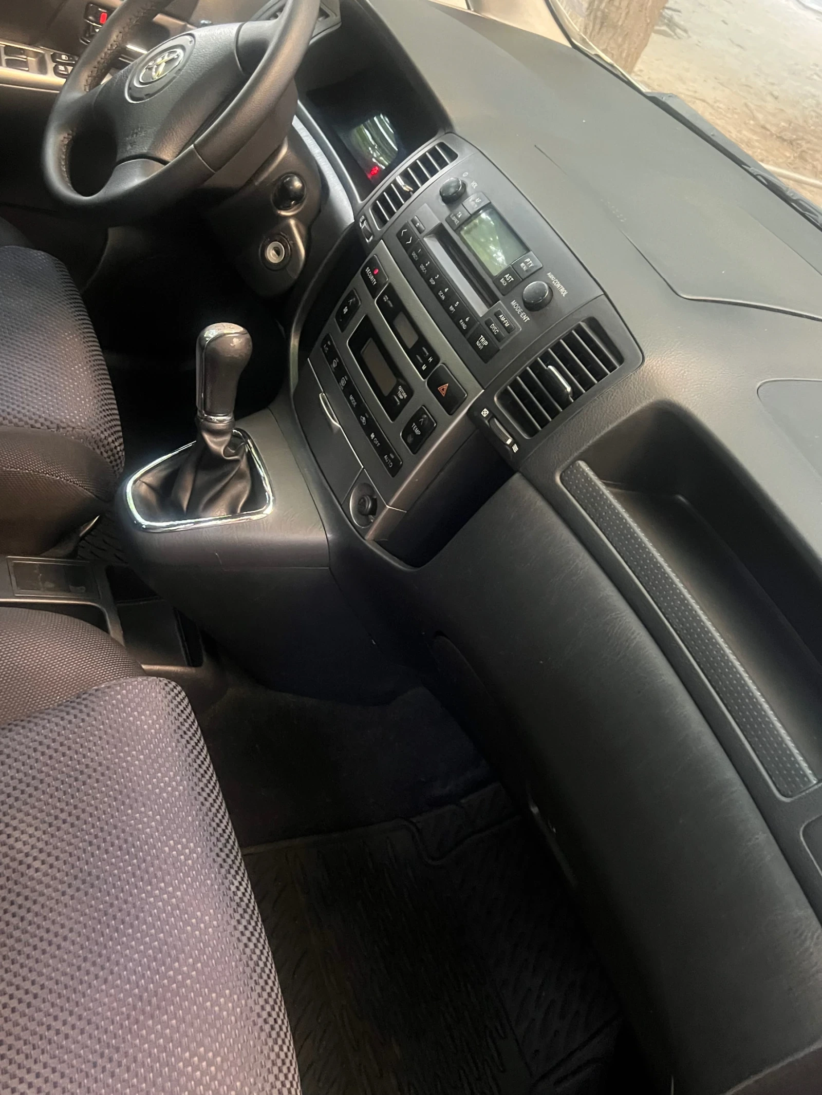 Toyota Corolla verso Corolla Verso - изображение 8