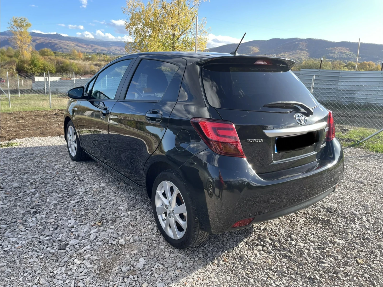 Toyota Yaris FACE LED - изображение 3