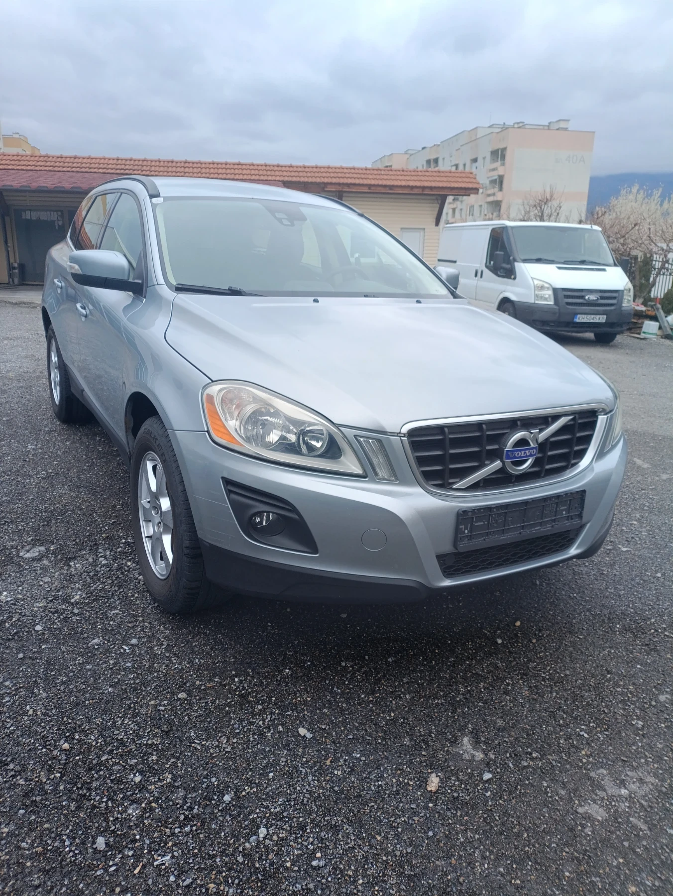 Volvo XC60 2.4d 185cv