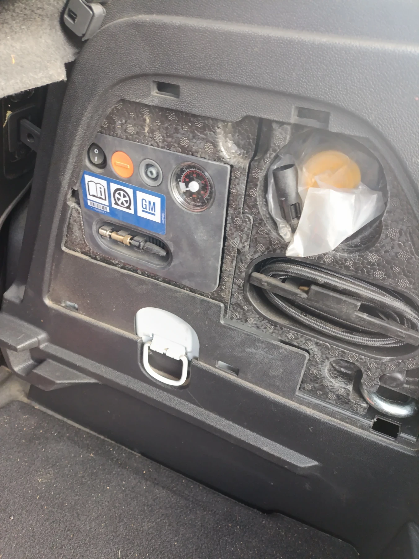 Opel Corsa 1.4ie gas, снимка 16 - Автомобили и джипове - 53783118