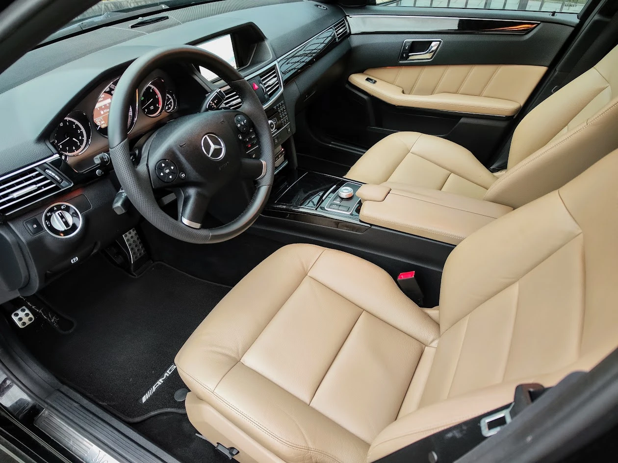 Mercedes-Benz E 350 * AMG* TV* FULL, снимка 10 - Автомобили и джипове - 53905841