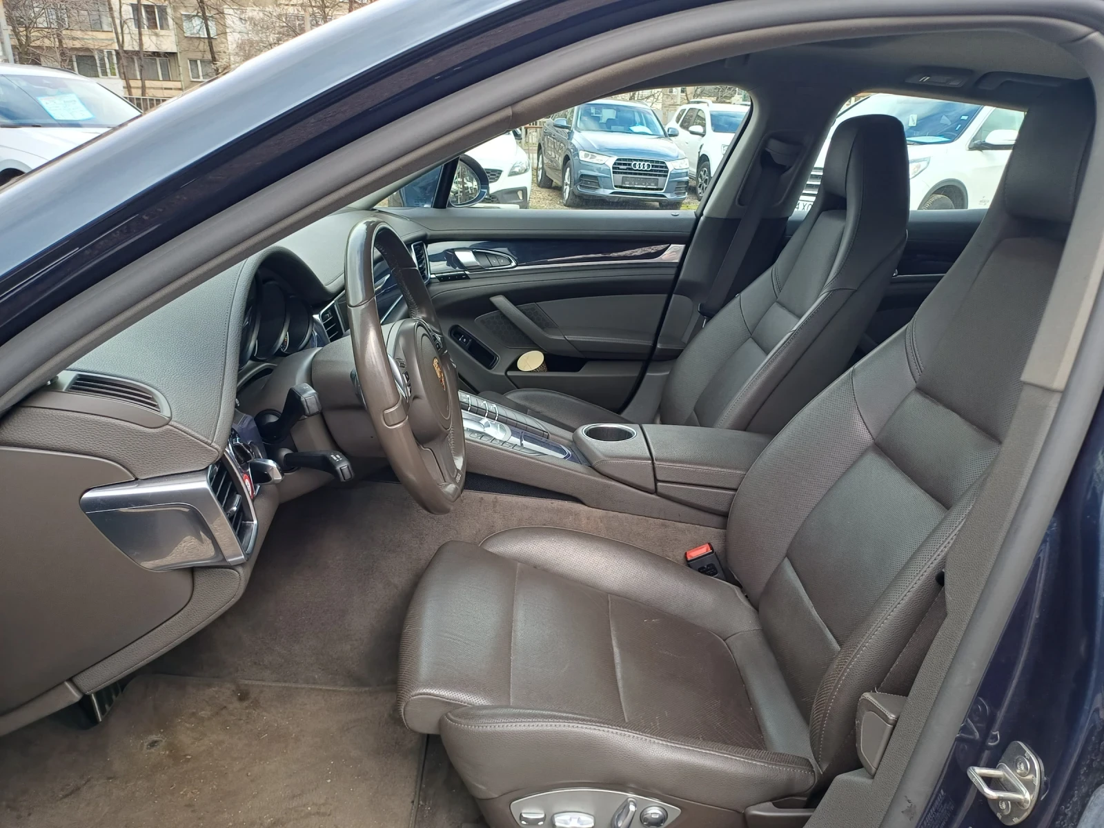 Porsche Panamera  S 3.0 V6 E-Hybrid, снимка 9 - Автомобили и джипове - 54076492