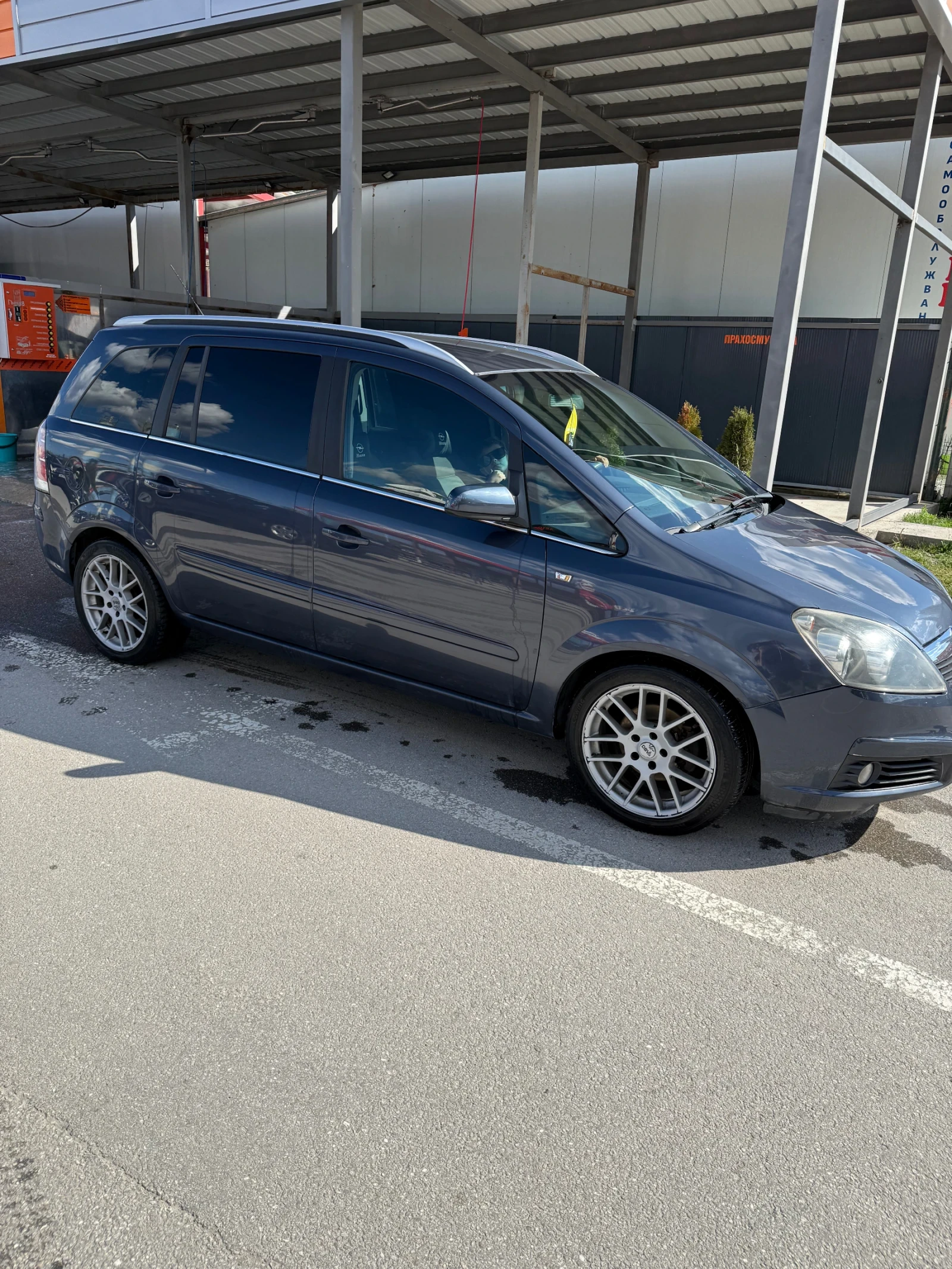 Opel Zafira, снимка 3 - Автомобили и джипове - 54100489