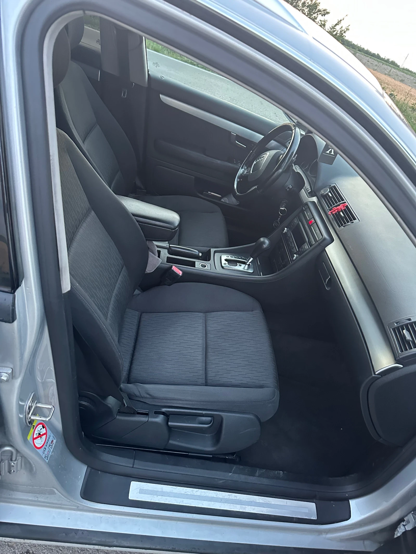 Audi A4 Audi A4 B7 2.0 140, снимка 8 - Автомобили и джипове - 54285695