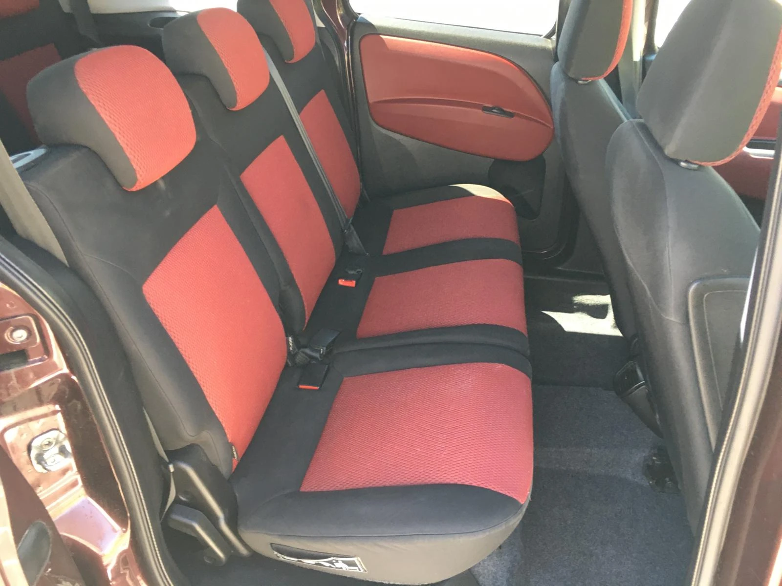 Fiat Doblo, снимка 9 - Автомобили и джипове - 54335093