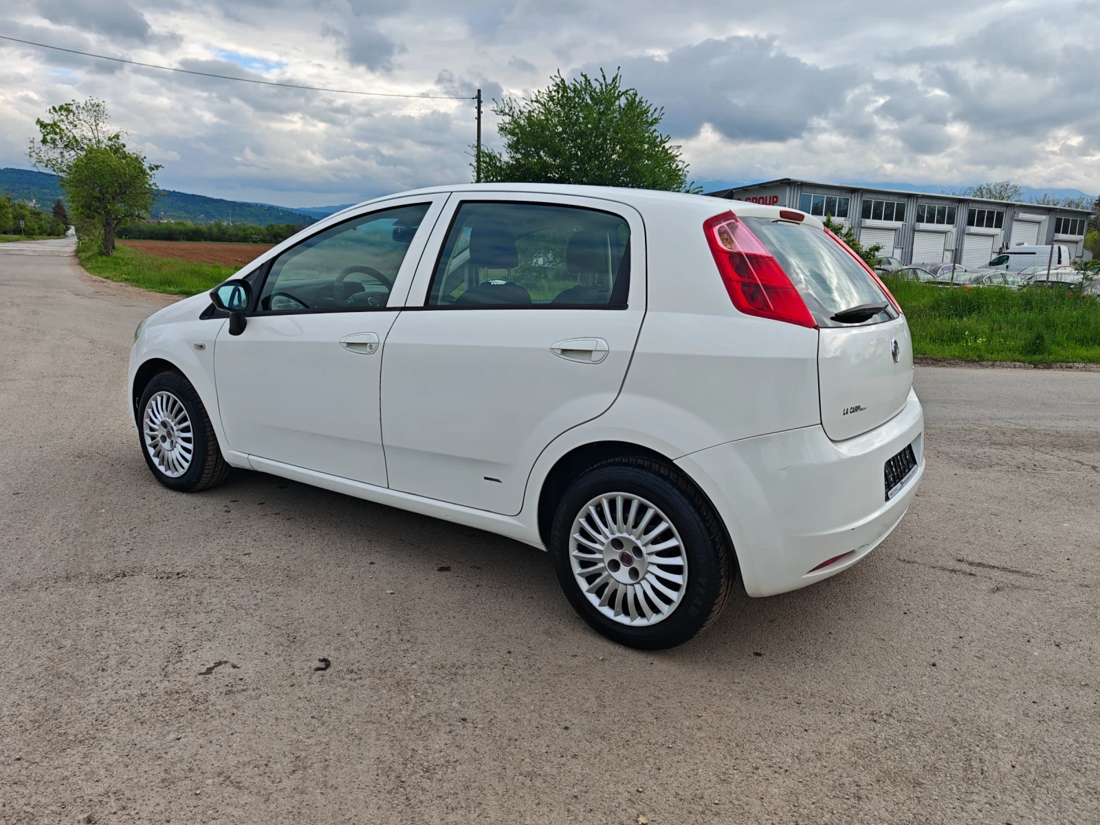 Fiat Punto 1.3JTD, снимка 4 - Автомобили и джипове - 54490353