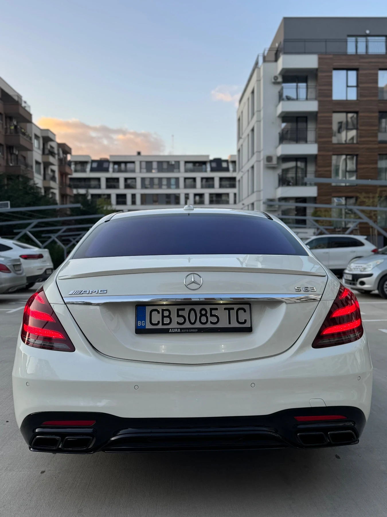 Mercedes-Benz S 63 AMG BURM* 4D* 3XTV* HEADUP* 3XБЯЛА ПЕРЛА* МАСАЖ* DISTR, снимка 3 - Автомобили и джипове - 54513452