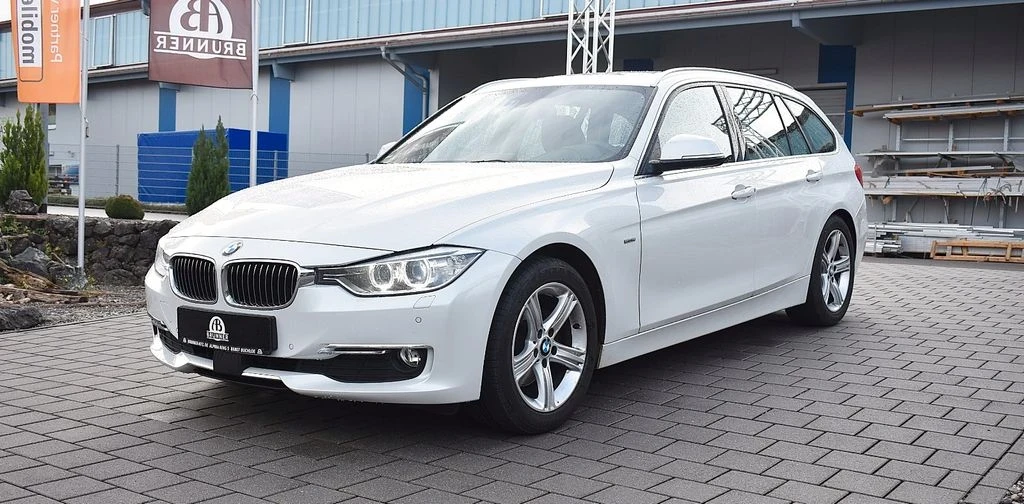 BMW 320 Luxury , снимка 3 - Автомобили и джипове - 54533662