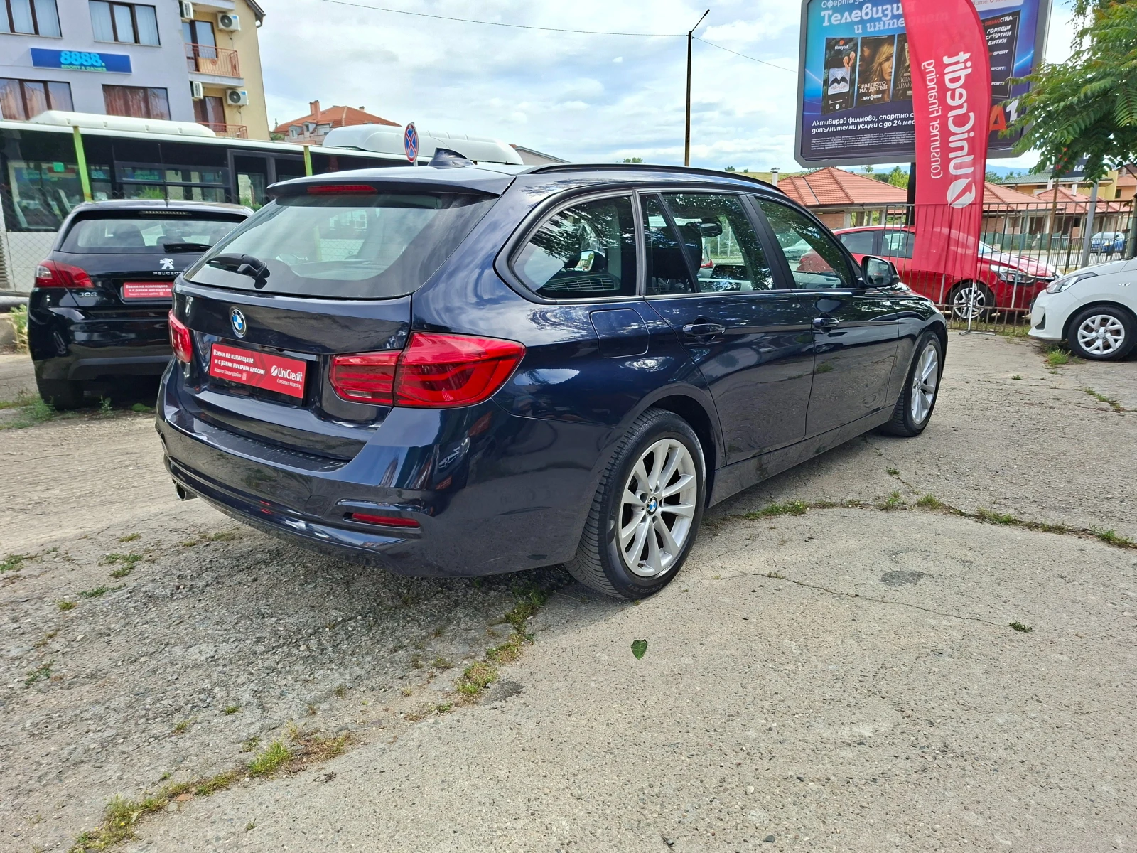 BMW 318 2.0D* FACE* AUTOMATIC* 36м. х 239EUR.* , снимка 6 - Автомобили и джипове - 54885197