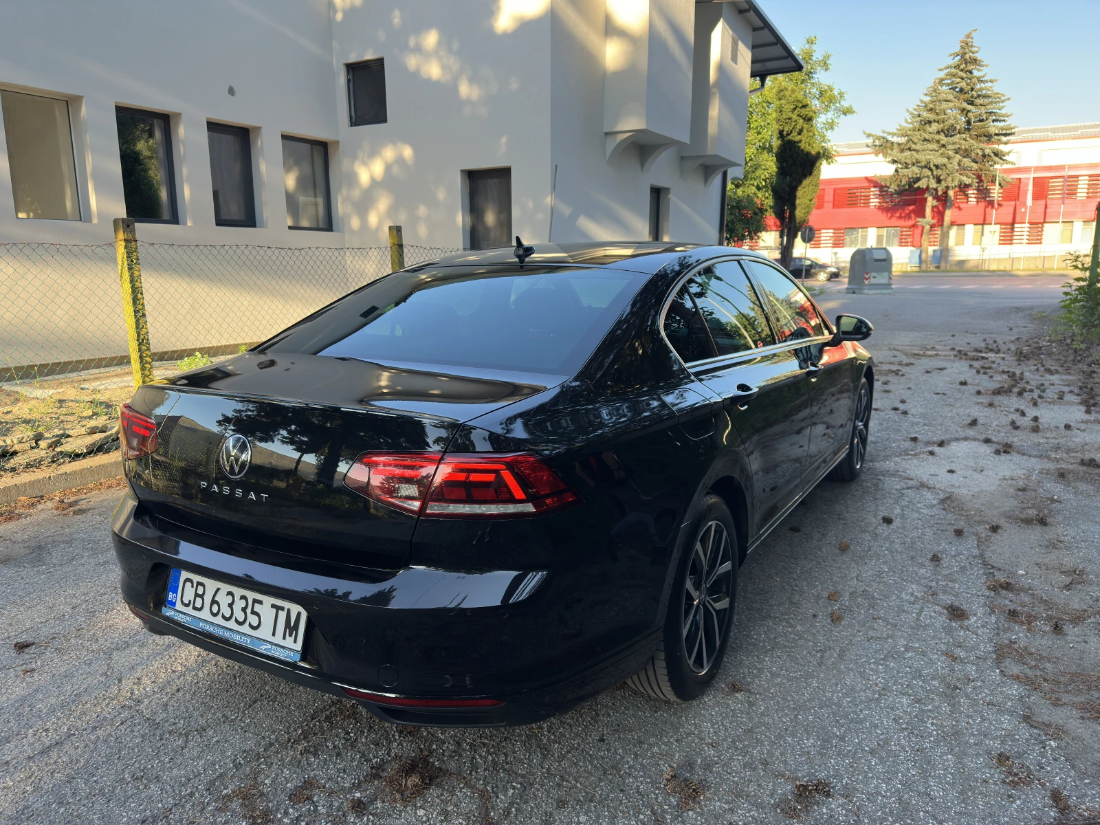 VW Passat 1, 5 TSI DSG, снимка 17 - Автомобили и джипове - 54995675