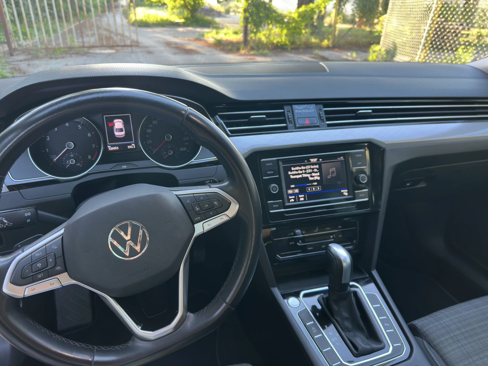 VW Passat 1, 5 TSI DSG, снимка 12 - Автомобили и джипове - 54995675