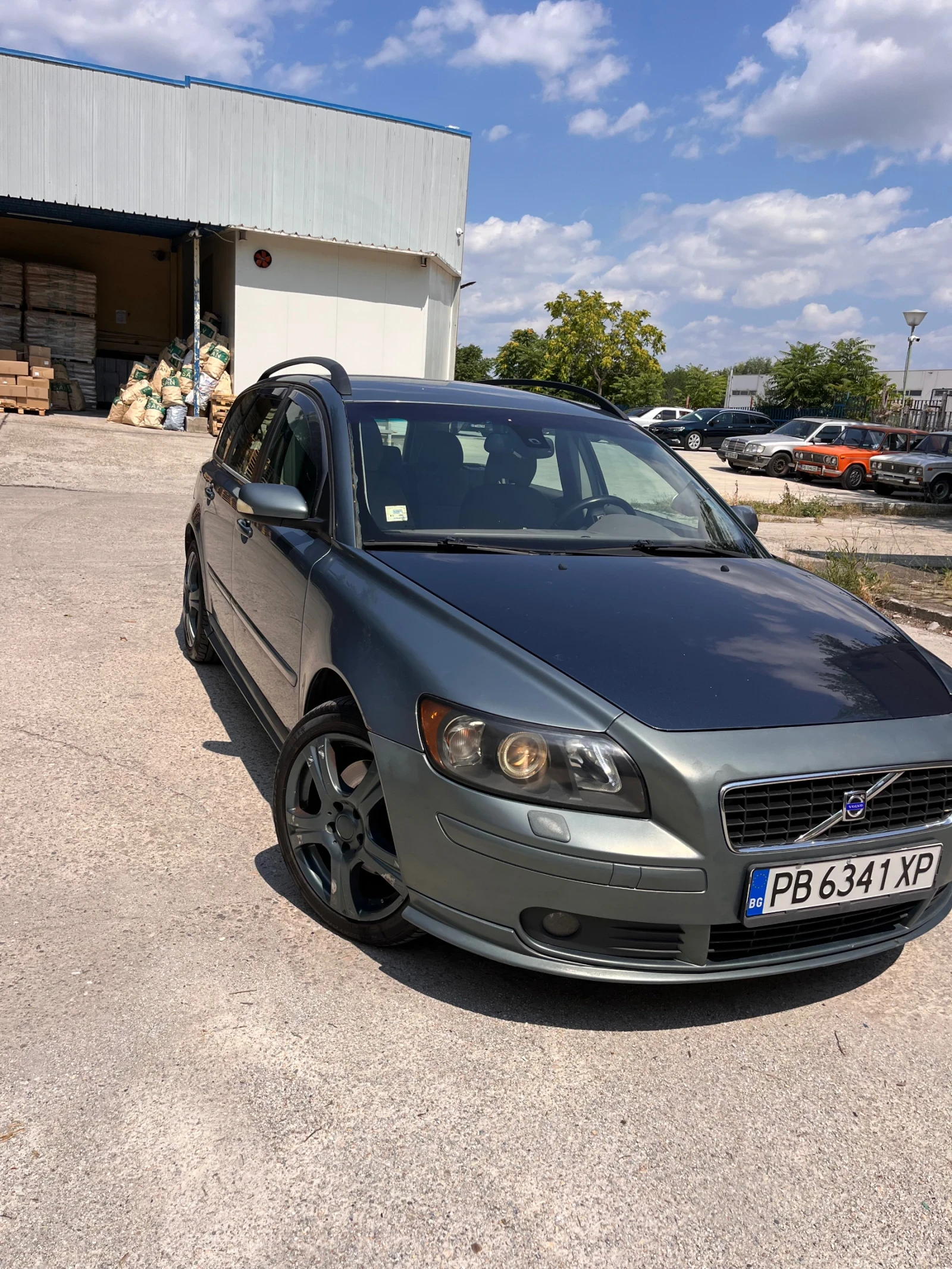 Volvo V50