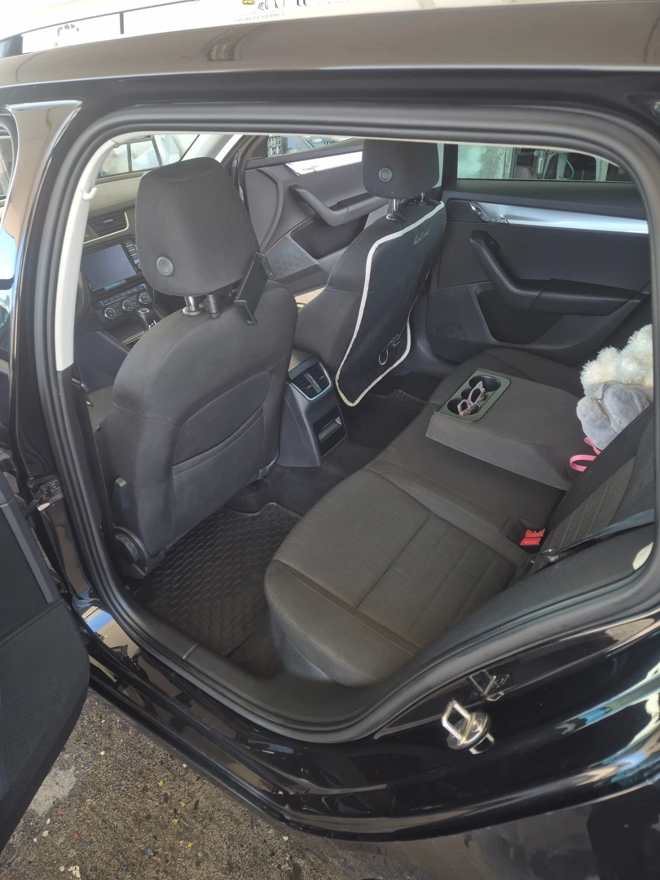 Skoda Octavia 1.6 TDI 110HP  | Mobile.bg � ����������� 15