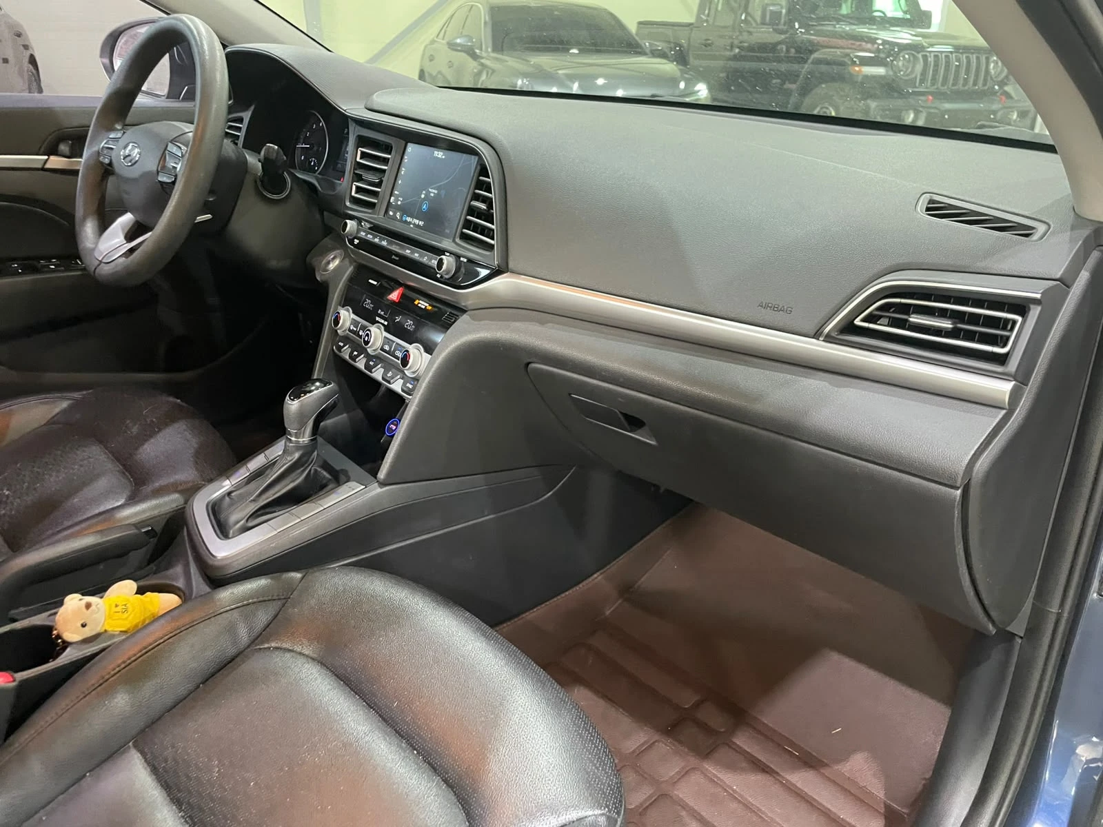 Hyundai Elantra 1.6 Style ! | Mobile.bg � ����������� 10