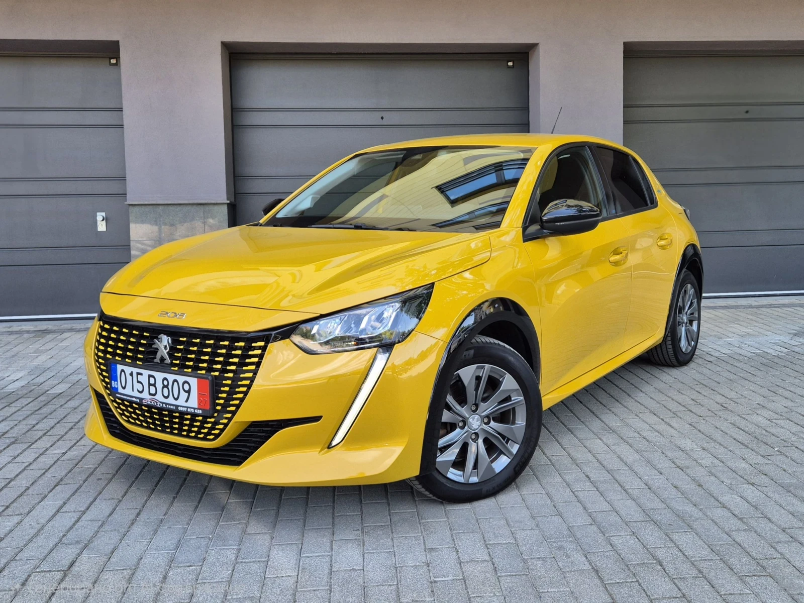Peugeot 208 STYLE 
