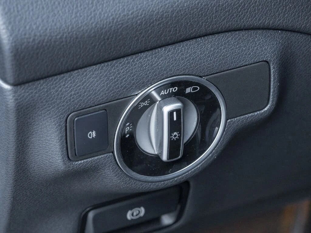 Mercedes-Benz CLA * AWD* KEYLESS* Camera* ПОДГРЕВ* , снимка 17 - Автомобили и джипове - 55586060