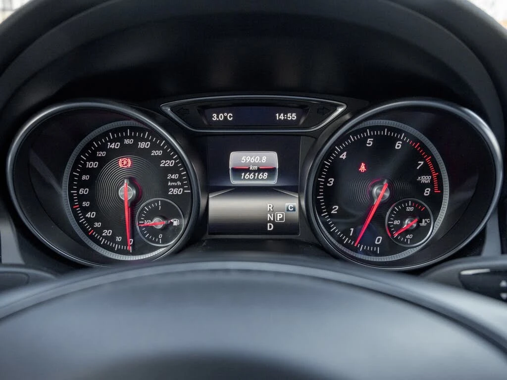 Mercedes-Benz CLA * AWD* KEYLESS* Camera* ПОДГРЕВ* , снимка 12 - Автомобили и джипове - 55586060