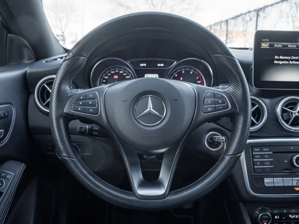 Mercedes-Benz CLA * AWD* KEYLESS* Camera* ПОДГРЕВ* , снимка 9 - Автомобили и джипове - 55586060