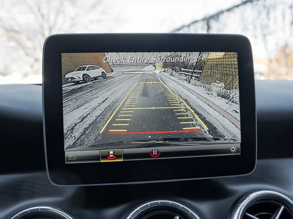 Mercedes-Benz CLA * AWD* KEYLESS* Camera* ПОДГРЕВ* , снимка 13 - Автомобили и джипове - 55586060