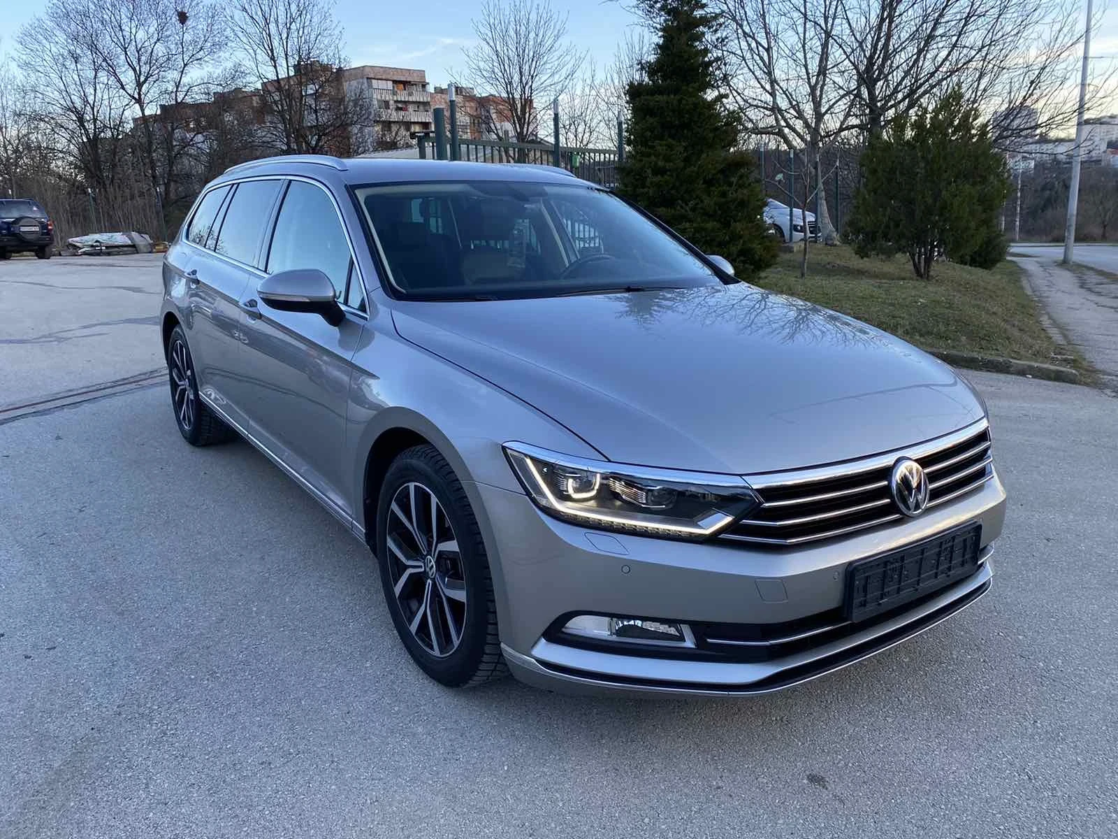 VW Passat