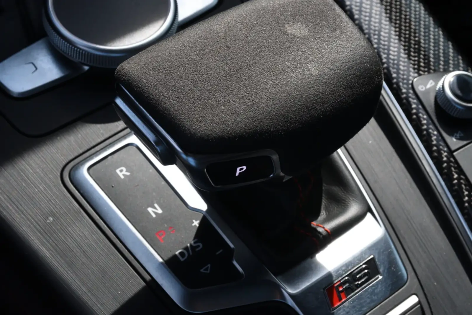Audi Rs5 SPORTBACK * CARBON PKG* DYNAMIC+ , снимка 14 - Автомобили и джипове - 56643903