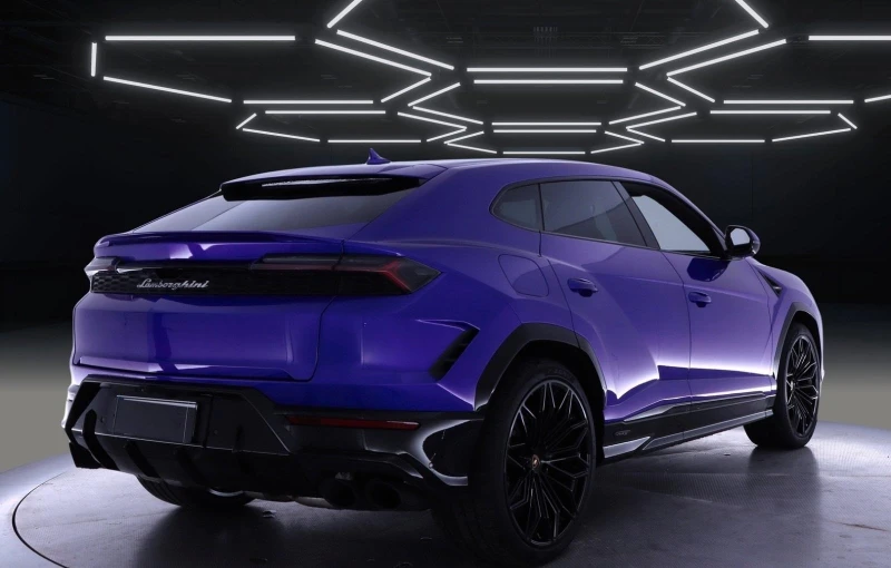 Lamborghini Urus SE/FACELIFT/PLUG-IN/CERAMIC/AD PERSONAM/PANO/HUD/, снимка 5 - Автомобили и джипове - 52398736