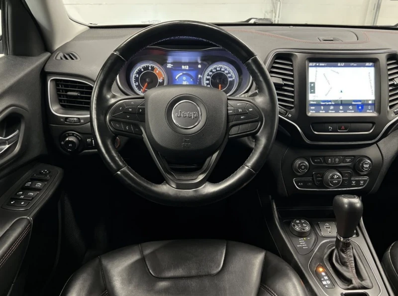 Jeep Cherokee АВТОКРЕДИТ, снимка 15 - Автомобили и джипове - 52749617