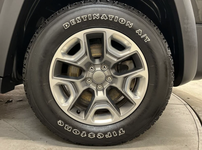 Jeep Cherokee АВТОКРЕДИТ, снимка 12 - Автомобили и джипове - 52749617