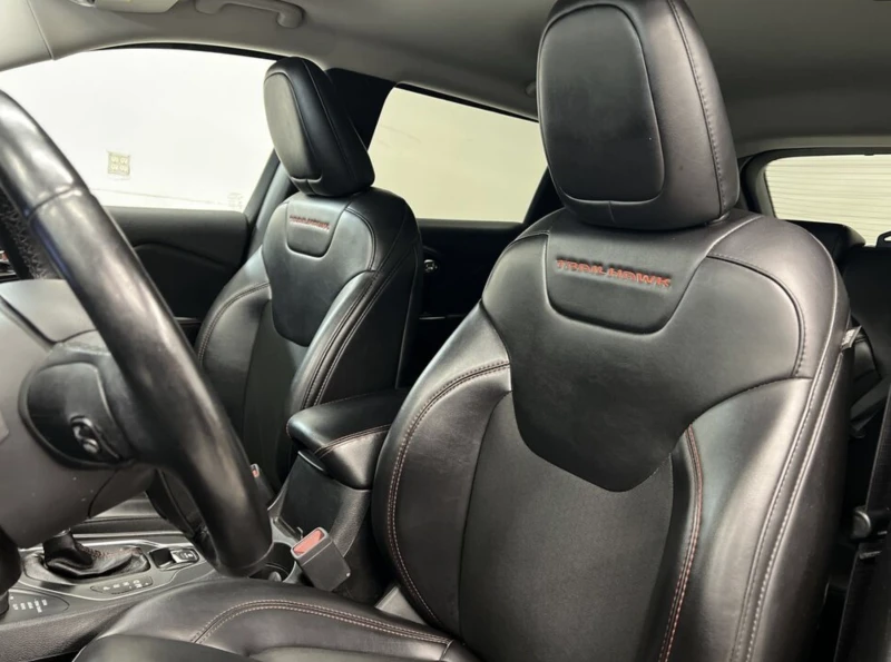 Jeep Cherokee АВТОКРЕДИТ, снимка 9 - Автомобили и джипове - 52749617