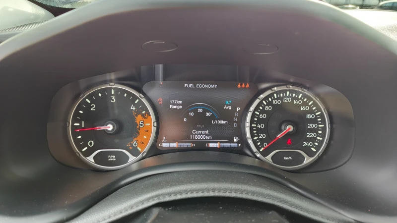 Jeep Renegade 2.0 Limited  4x4, снимка 6 - Автомобили и джипове - 52728247