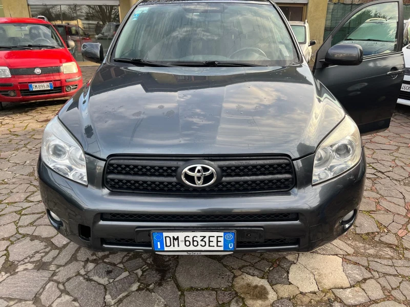 Toyota Rav4, снимка 2 - Автомобили и джипове - 53278398
