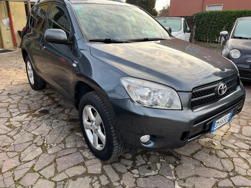 Toyota Rav4, снимка 3 - Автомобили и джипове - 53278398