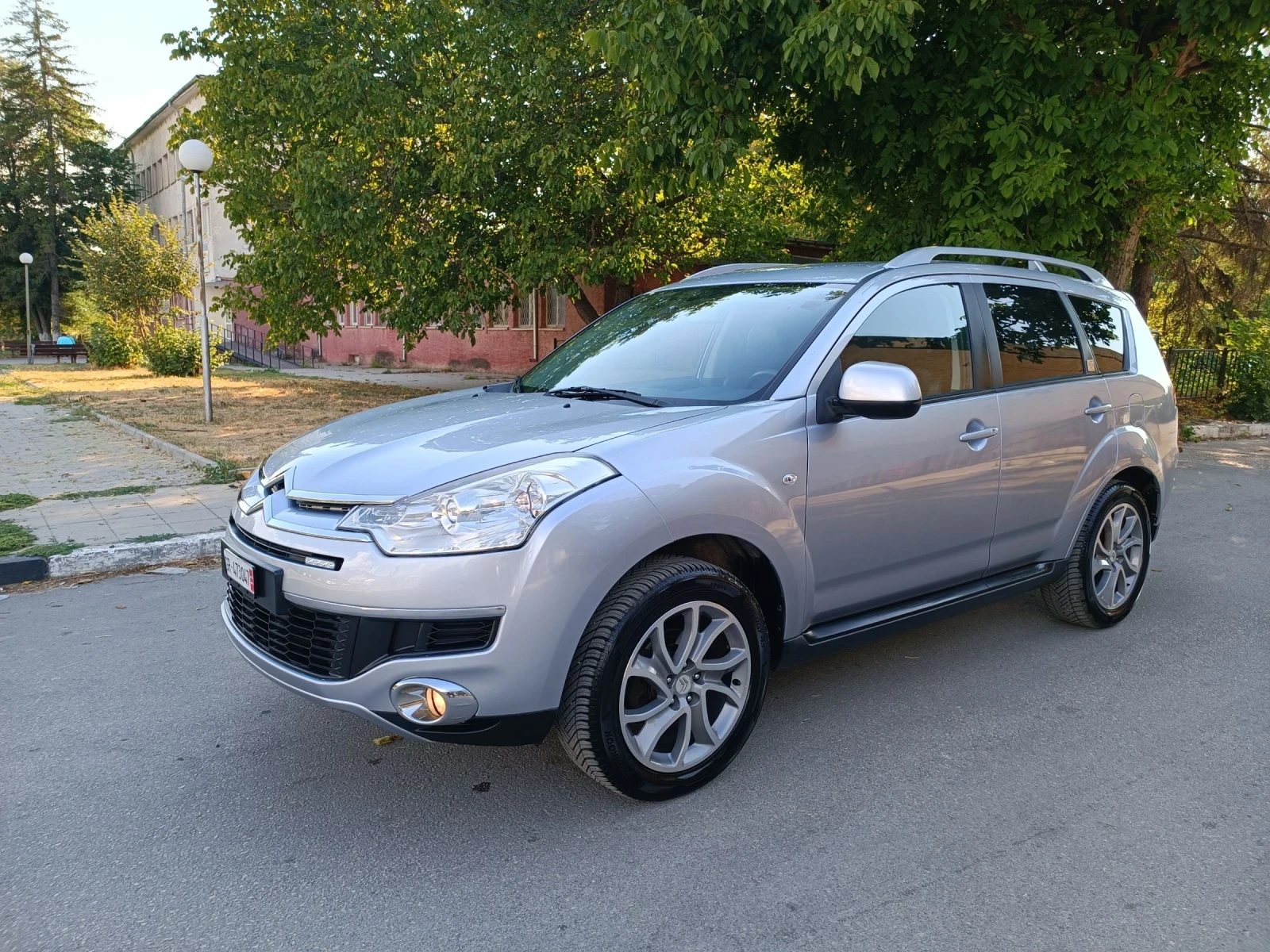 Citroen C-Crosser 2.4i-170кс-ШВЕЙЦАРИЯ-РЪЧКА-4Х4-7м - изображение 8