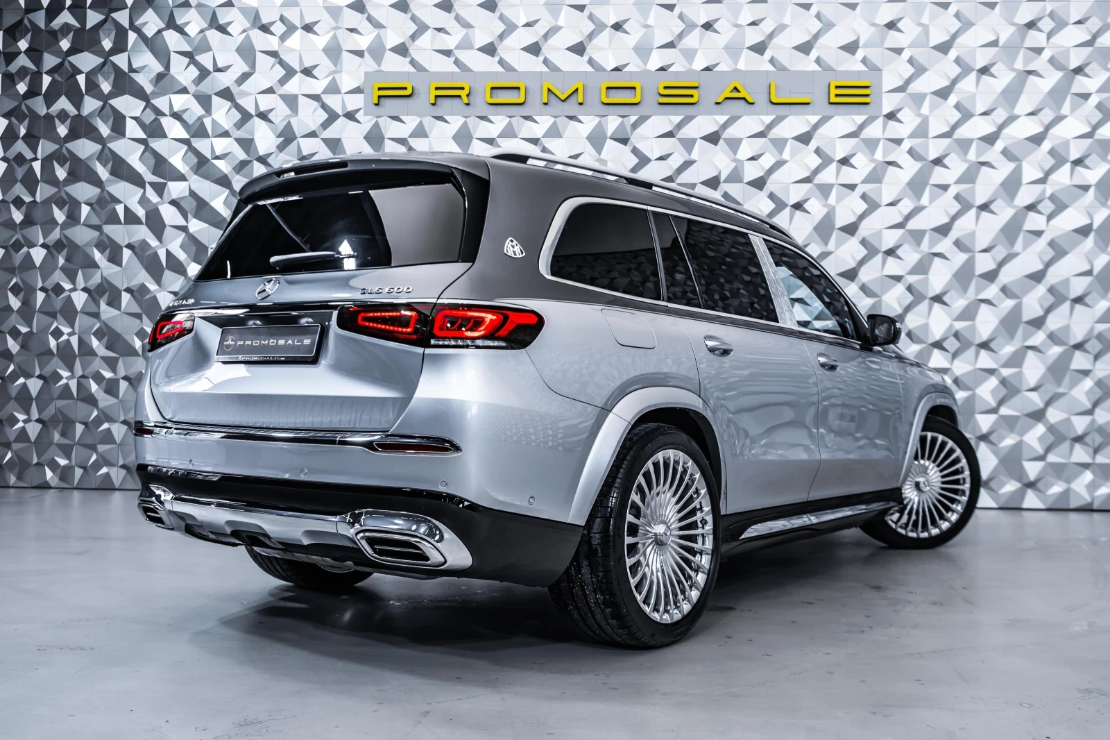 Mercedes-Benz GLS 600 Maybach Bicolor* FirstCl* ABC* Burm4d - изображение 4