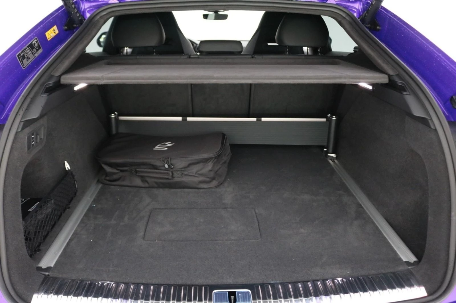 Lamborghini Urus SE/FACELIFT/PLUG-IN/CERAMIC/AD PERSONAM/PANO/HUD/ | Mobile.bg   13