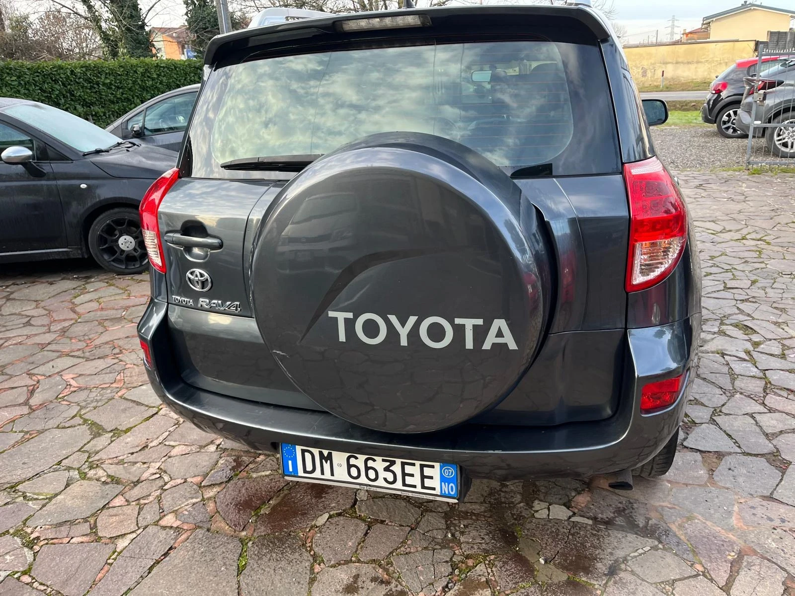 Toyota Rav4  - изображение 7