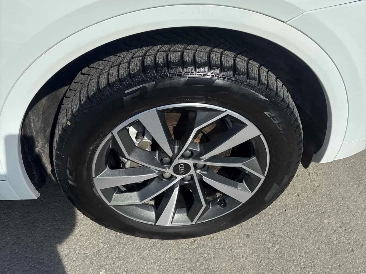 Audi Q5 * Progressiv * CARFAX * ДИСТРОНИК* ПАНОРАМА* , снимка 7 - Автомобили и джипове - 53741364