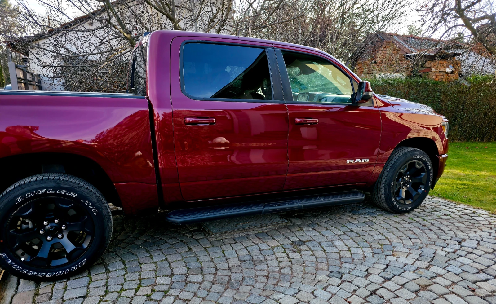 Dodge RAM 1500 LARAMIE 5.7 HEMI, снимка 8 - Автомобили и джипове - 53760874