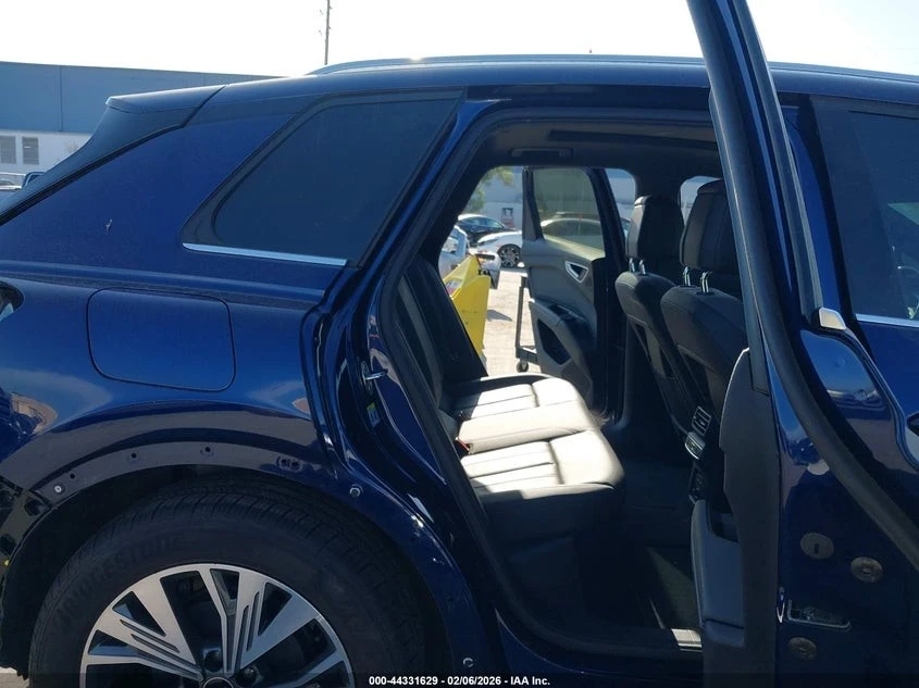 Audi Q4 E-TRON PREMIUM PLUS 40 � ����������� & ���� ������ | Mobile.bg � ����������� 15