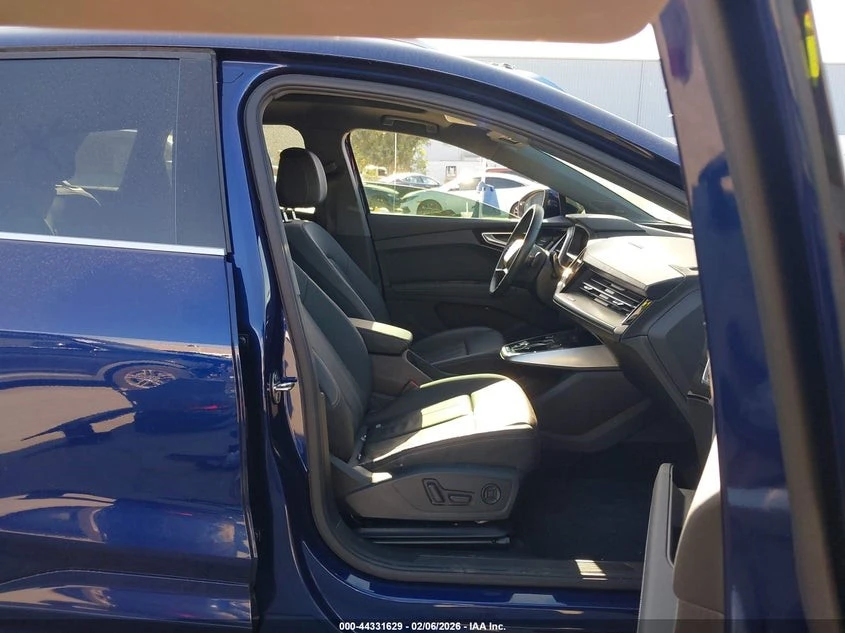 Audi Q4 E-TRON PREMIUM PLUS 40 � ����������� & ���� ������ | Mobile.bg � ����������� 12