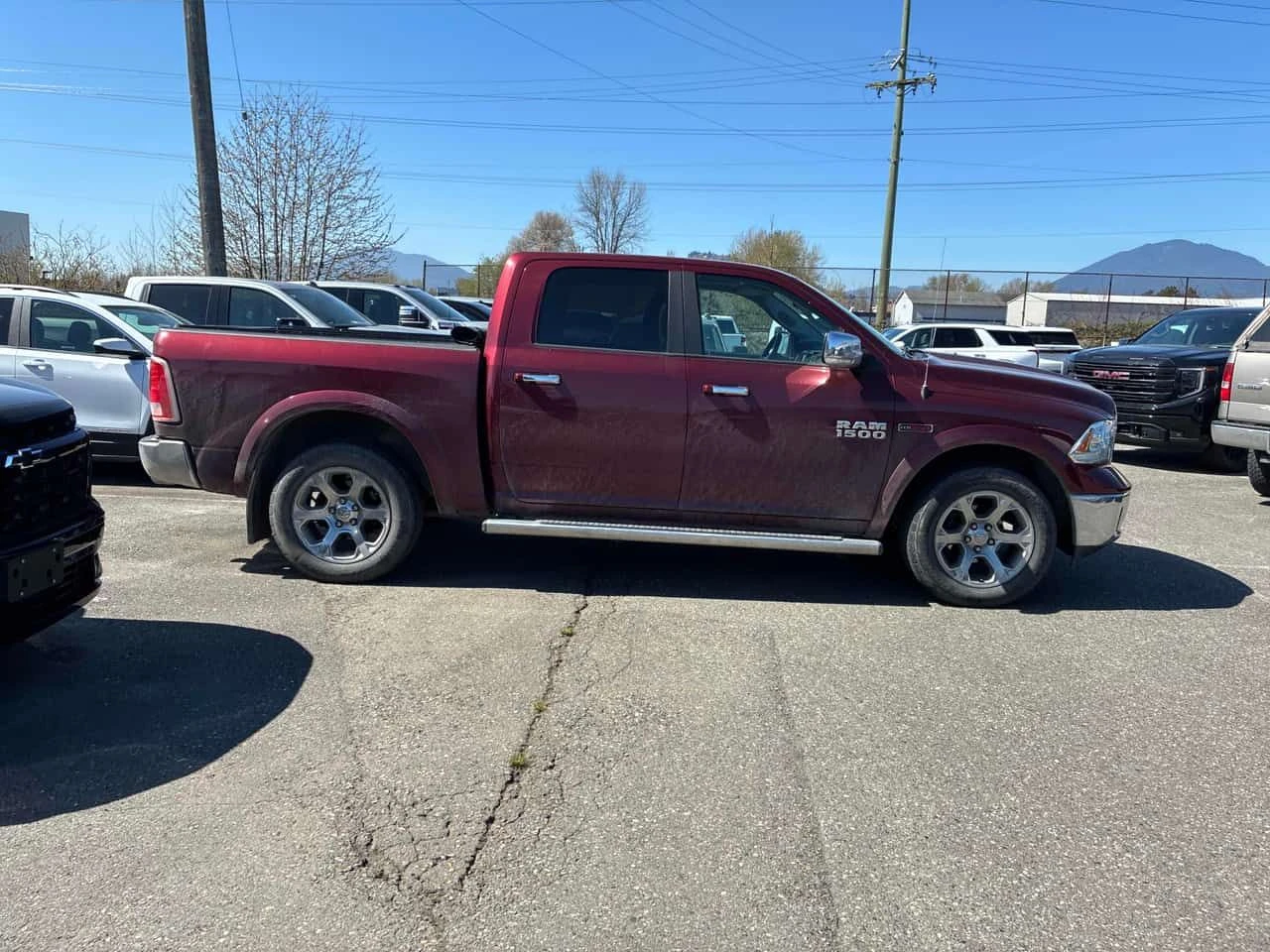 Dodge RAM 1500 Laramie / Клип на мотора , снимка 3 - Автомобили и джипове - 54145121