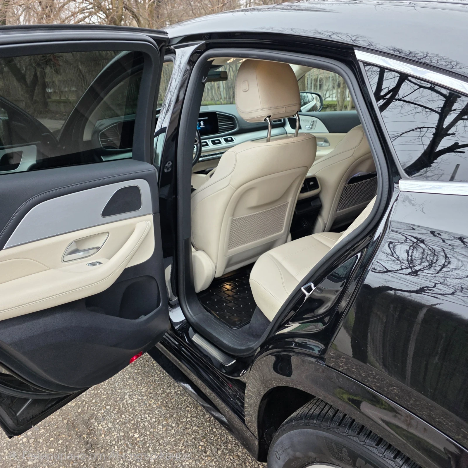 Mercedes-Benz GLE 400, снимка 10 - Автомобили и джипове - 54904813