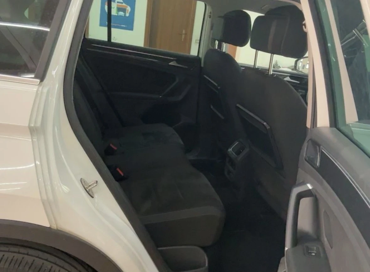 VW Tiguan 2.0TDI 4MOTION 150кс* DIGITAL* MATRIX* , снимка 10 - Автомобили и джипове - 55129927