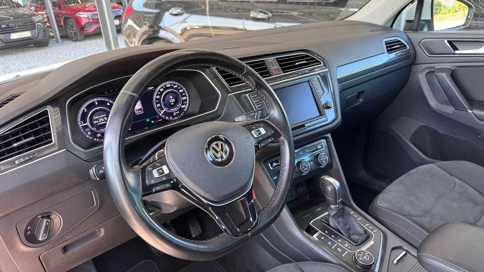 VW Tiguan 2.0TDI 4MOTION 150��* DIGITAL* MATRIX*  | Mobile.bg � ����������� 10