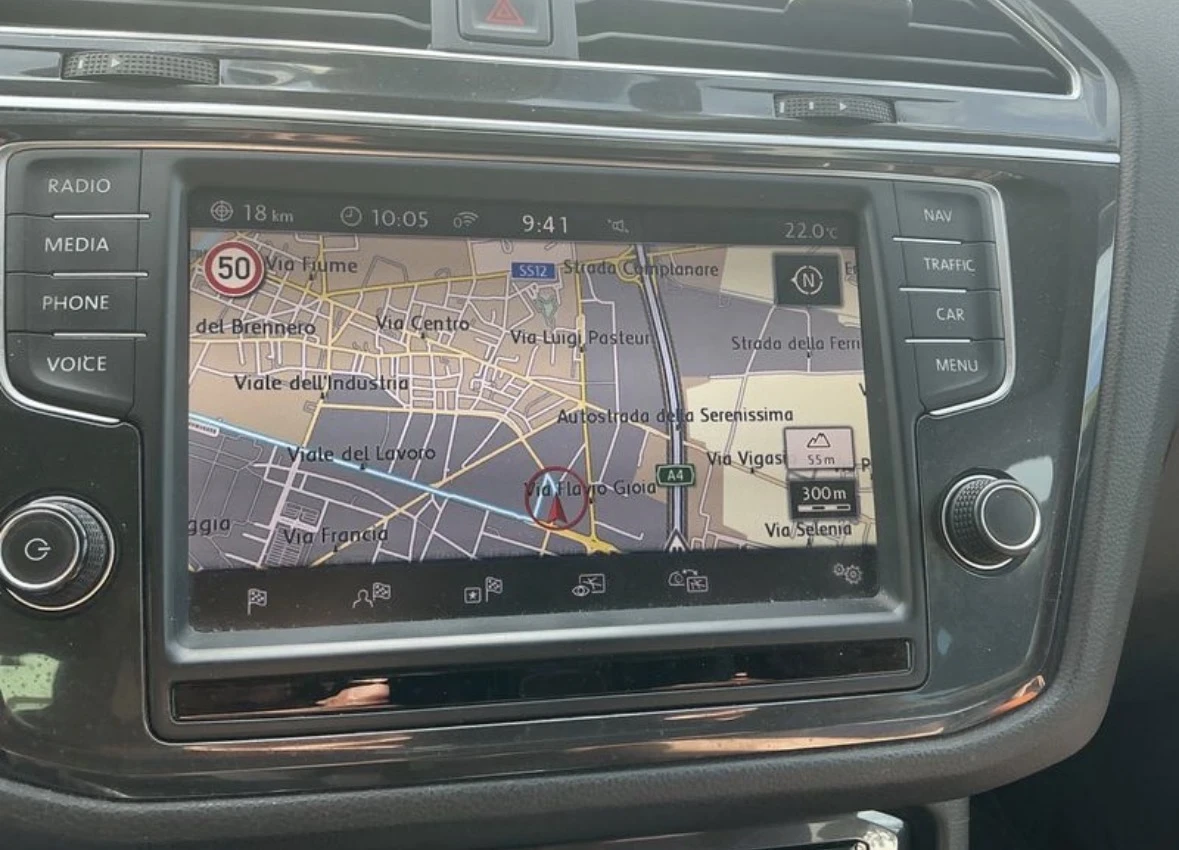 VW Tiguan 2.0TDI 4MOTION 150кс* DIGITAL* MATRIX* , снимка 12 - Автомобили и джипове - 55129927