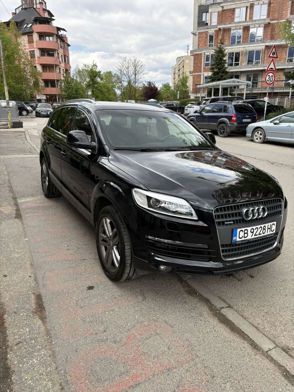 Audi Q7 3.0D 4x4 Avtomat 6+ 1, снимка 10 - Автомобили и джипове - 55191017