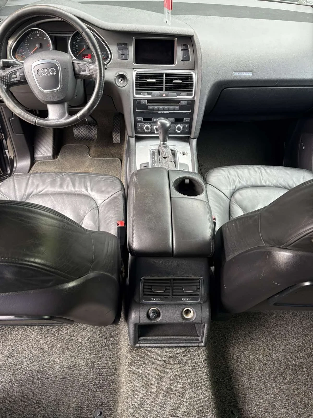 Audi Q7 3.0D 4x4 Avtomat 6+ 1, снимка 13 - Автомобили и джипове - 55191017