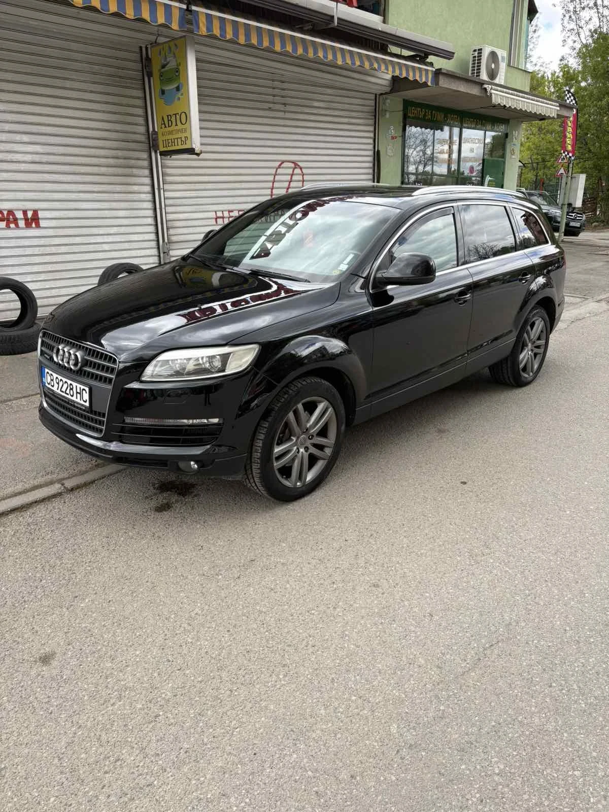 Audi Q7 3.0D 4x4 Avtomat 6+ 1, снимка 2 - Автомобили и джипове - 55191017